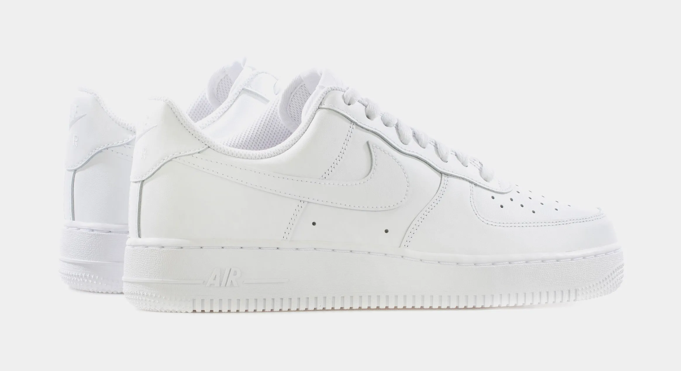 Air Force 1 07 LE Mens Lifestyle Shoe (White)