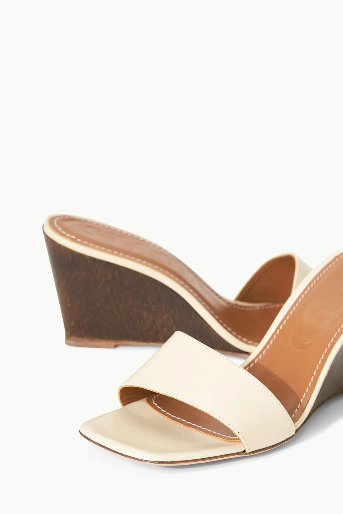 BILLIE WEDGE | CREAM WOOD