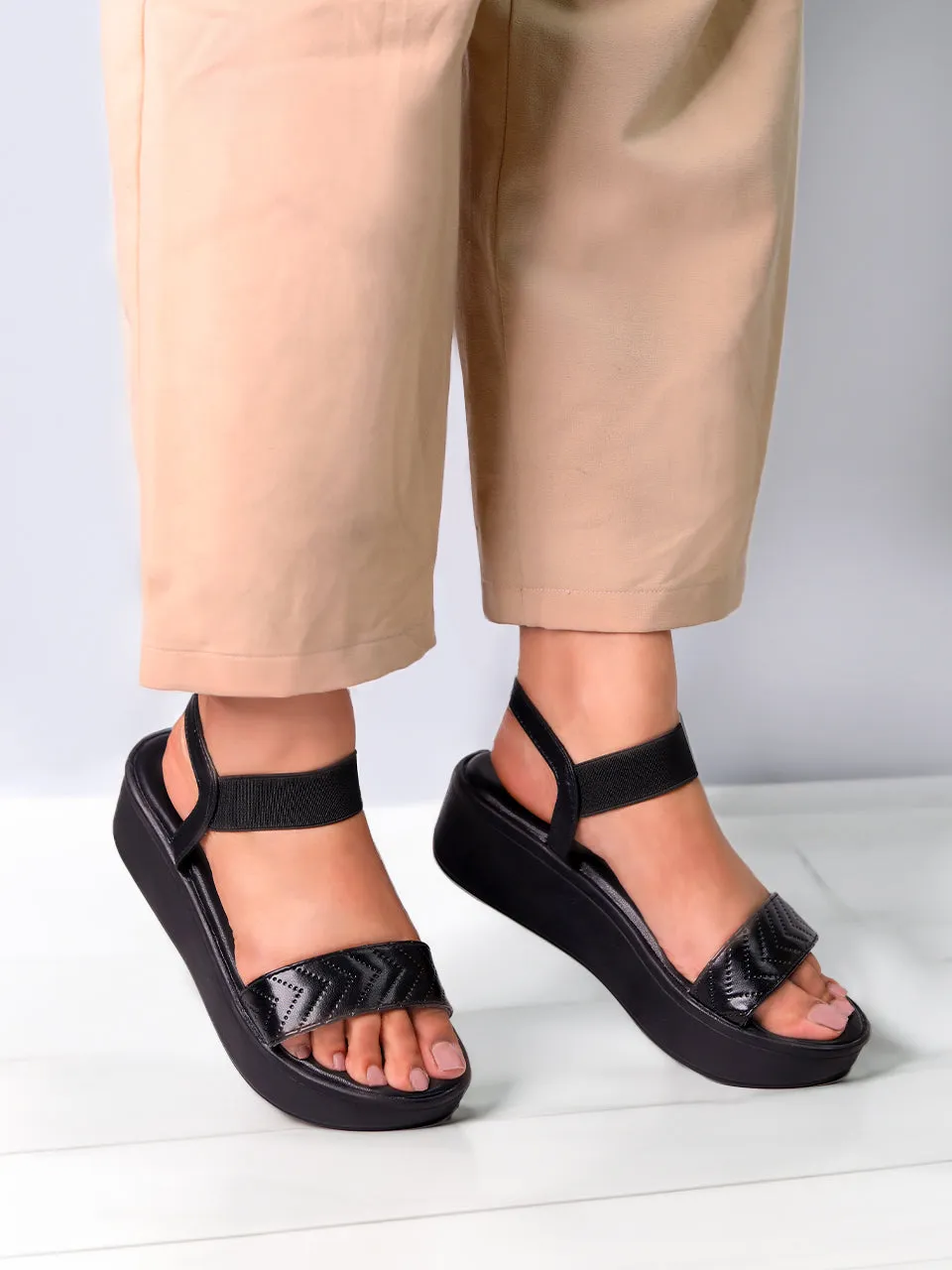 Dallis Black Flatform Heels