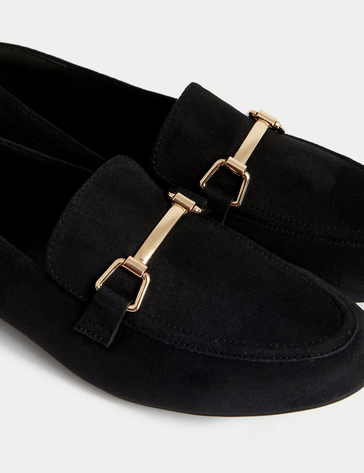 Trim Detail Slip On Flat Loafers